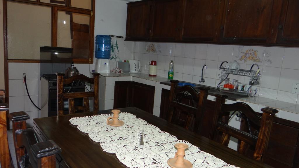 Casa De Huespedes Isabella Hotel Сукре Екстериор снимка