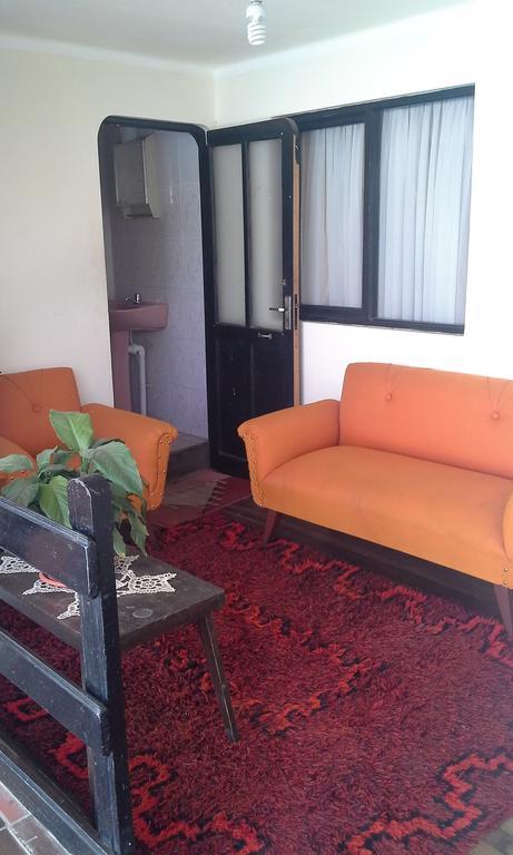Casa De Huespedes Isabella Hotel Сукре Екстериор снимка