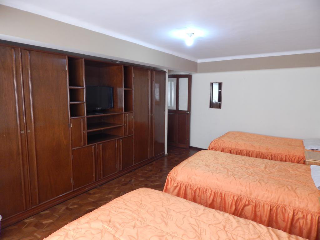 Casa De Huespedes Isabella Hotel Сукре Екстериор снимка